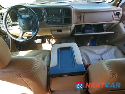 Zdjęcie 8 z 13 samochodu: 2000 GMC YUKON VIN:1GKEK13T7YJ134364 - miniatura