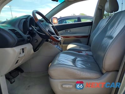 Zdjęcie 7 z 14 samochodu: 2004 LEXUS RX 330 VIN:JTJHA31U840072084 - miniatura