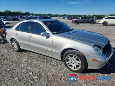 Czwarte zdjęcie samochodu z boku: 2003 MERCEDES-BENZ E 320 VIN:WDBUF65J73A220317 - miniatura