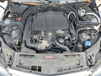 Zdjęcie 11 z 13 samochodu: 2013 MERCEDES-BENZ C 300 4MATIC VIN:WDDGF8AB2DR286033 - miniatura