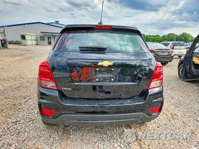 Zdjęcie 6 z 14 samochodu: 2020 CHEVROLET TRAX LS VIN:3GNCJKSB7LL307605 - miniatura