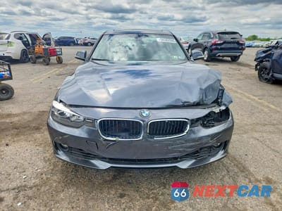 Piąte zdjęcie samochodu w środku: 2013 BMW 328 XI SULEV VIN:WBA3B5G50DNS04888 - miniatura