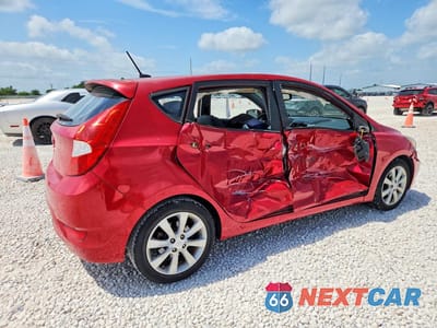 Trzecie zdjęcie samochodu z tyłu: 2012 HYUNDAI ACCENT SE VIN:KMHCU5AE3CU013424 - miniatura