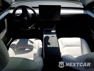 Zdjęcie 8 z 14 samochodu: 2024 TESLA MODEL Y VIN:7SAYGDEF6RF080621 - miniatura