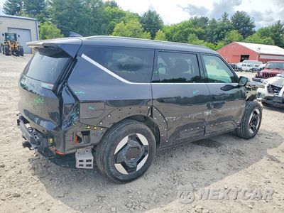 Trzecie zdjęcie samochodu z tyłu: 2024 KIA EV9 WIND VIN:KNDAFFS52R6045952 - miniatura