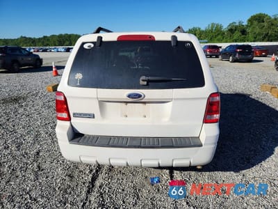 Zdjęcie 6 z 12 samochodu: 2009 FORD ESCAPE XLT VIN:1FMCU03G49KC39221 - miniatura