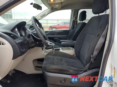 Zdjęcie 7 z 13 samochodu: 2016 DODGE GRAND CARAVAN SXT VIN:2C4RDGCG0GR235110 - miniatura