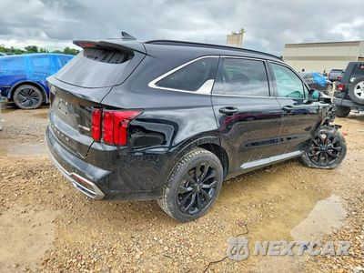 Trzecie zdjęcie samochodu z tyłu: 2021 KIA SORENTO SX VIN:5XYRKDLF3MG046592 - miniatura