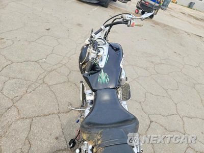 Zdjęcie 6 z 9 samochodu: 2004 HONDA VT1300 S VIN:1HFSC52014A100351 - miniatura