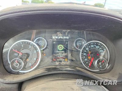 Zdjęcie 9 z 12 samochodu: 2024 RAM 3500 VIN:3C7WRTBL8RG134601 - miniatura