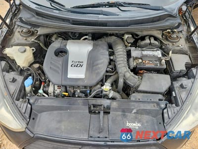 Zdjęcie 11 z 12 samochodu: 2015 HYUNDAI VELOSTER TURBO VIN:KMHTC6AE3FU249259 - miniatura