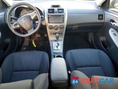 Zdjęcie 8 z 12 samochodu: 2013 TOYOTA COROLLA S VIN:5YFBU4EE4DP084022 - miniatura