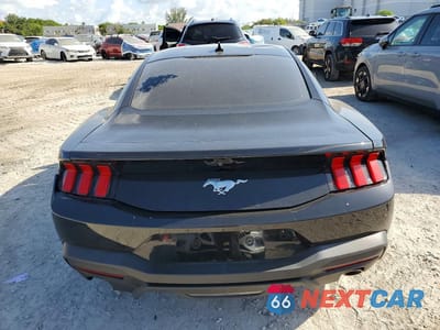 Zdjęcie 6 z 12 samochodu: 2024 FORD MUSTANG VIN:1FA6P8TH9R5103140 - miniatura