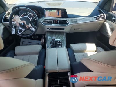 Zdjęcie 8 z 12 samochodu: 2019 BMW X7 XDRIVE50I VIN:5UXCX4C56KLS37731 - miniatura