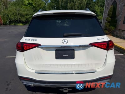 Piąte zdjęcie samochodu w środku: 2022 MERCEDES-BENZ GLE 350 4MATIC VIN:4JGFB4KB6NA685368 - miniatura