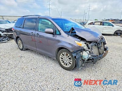 Czwarte zdjęcie samochodu z boku: 2012 TOYOTA SIENNA XLE 8-PASSENGER VIN:5TDYK3DC8CS259677 - miniatura