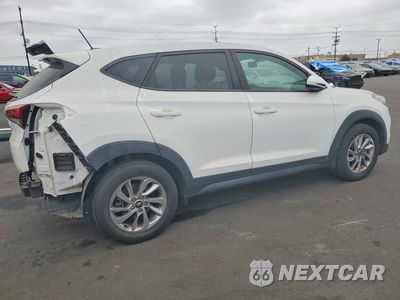 Trzecie zdjęcie samochodu z tyłu: 2016 HYUNDAI TUCSON SE VIN:KM8J23A45GU161847 - miniatura
