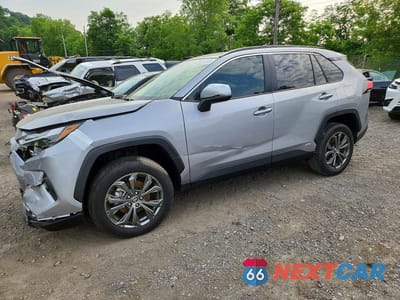 2025 TOYOTA RAV4 XLE PREMIUM JTMB6RFV2SD157877 - główne zdjęcie licytacji z USA - miniatura