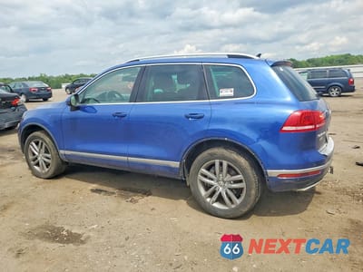 Drugie zdjęcie samochodu z przodu: 2016 VOLKSWAGEN TOUAREG TDI VIN:WVGEP9BP0GD003737 - miniatura