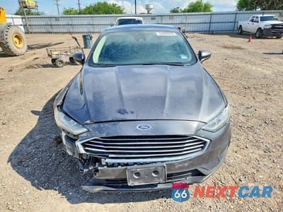 Piąte zdjęcie samochodu w środku: 2020 FORD FUSION SE VIN:3FA6P0HD6LR263942 - miniatura