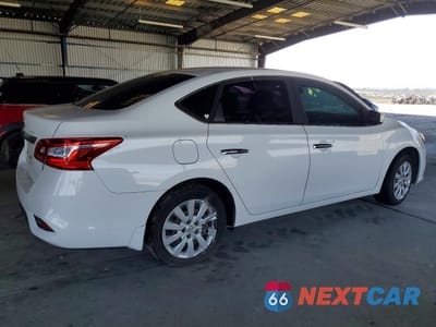 Trzecie zdjęcie samochodu z tyłu: 2017 NISSAN SENTRA S VIN:3N1AB7AP3HY225813 - miniatura