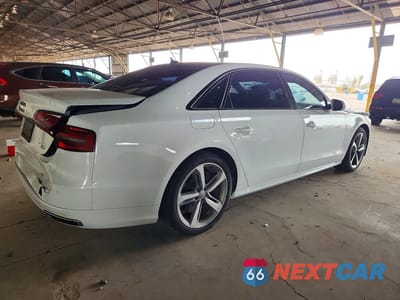 Trzecie zdjęcie samochodu z tyłu: 2018 AUDI A8 L QUATTRO VIN:WAU43AFD8JN000483 - miniatura