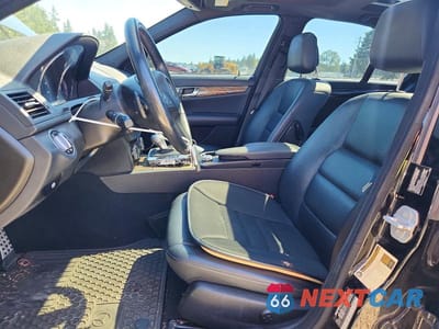 Zdjęcie 7 z 13 samochodu: 2010 MERCEDES-BENZ C 350 VIN:WDDGF5GB0AR099052 - miniatura