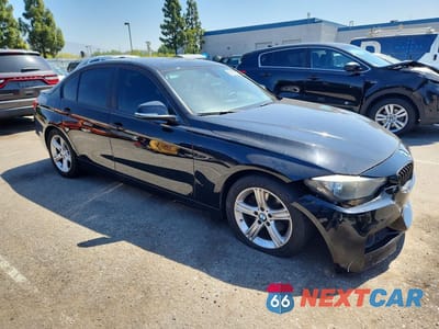 Czwarte zdjęcie samochodu z boku: 2013 BMW 328 I SULEV VIN:WBA3C1C51DF441329 - miniatura