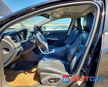 Zdjęcie 7 z 12 samochodu: 2013 VOLVO S60 T5 VIN:YV1612FS9D2186749 - miniatura