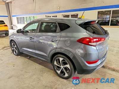 Drugie zdjęcie samochodu z przodu: 2016 HYUNDAI TUCSON SPORT VIN:KM8J33A22GU183395 - miniatura