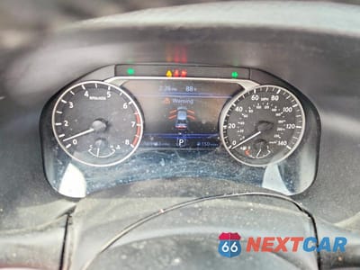 Zdjęcie 9 z 13 samochodu: 2019 NISSAN ALTIMA SV VIN:1N4BL4DVXKC126211 - miniatura