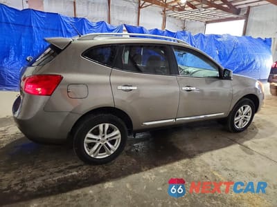 Trzecie zdjęcie samochodu z tyłu: 2013 NISSAN ROGUE S VIN:JN8AS5MV4DW621718 - miniatura