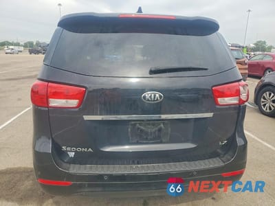 Zdjęcie 6 z 13 samochodu: 2016 KIA SEDONA LX VIN:KNDMB5C18G6213489 - miniatura