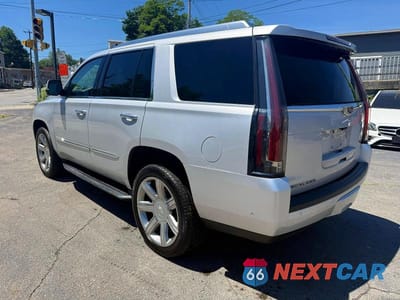 Drugie zdjęcie samochodu z przodu: 2020 CADILLAC ESCALADE LUXURY VIN:1GYS4BKJ6LR156326 - miniatura