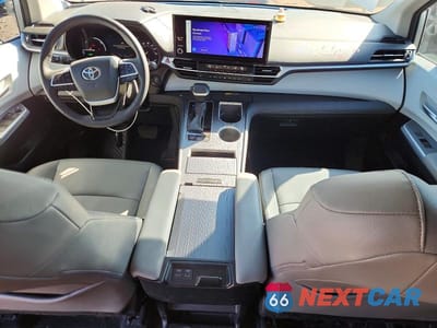 Zdjęcie 8 z 14 samochodu: 2025 TOYOTA SIENNA XLE 7-PASSENGER VIN:5TDYSKFC3SS163770 - miniatura