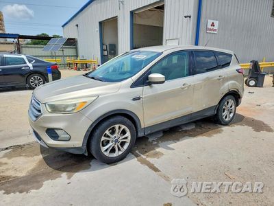 2017 FORD ESCAPE SE 1FMCU0GD3HUC18766 - główne zdjęcie licytacji z USA - miniatura