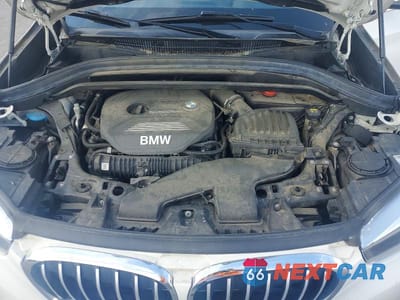 Zdjęcie 12 z 13 samochodu: 2018 BMW X1 XDRIVE28I VIN:WBXHT3C33J5L30790 - miniatura