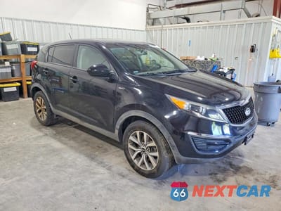 Czwarte zdjęcie samochodu z boku: 2014 KIA SPORTAGE LX VIN:KNDPBCAC5E7549209 - miniatura