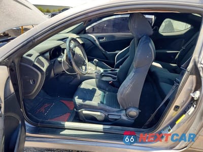 Zdjęcie 7 z 13 samochodu: 2014 HYUNDAI GENESIS COUPE 2.0T VIN:KMHHT6KD6EU115601 - miniatura