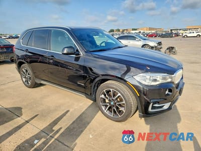 Czwarte zdjęcie samochodu z boku: 2018 BMW X5 XDRIVE35I VIN:5UXKR0C59JL076109 - miniatura