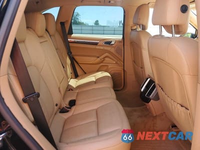 Zdjęcie 11 z 13 samochodu: 2016 PORSCHE CAYENNE VIN:WP1AA2A23GLA03575 - miniatura