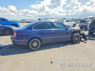 Trzecie zdjęcie samochodu z tyłu: 2003 VOLKSWAGEN PASSAT GLS VIN:WVWPD63B73P345301 - miniatura