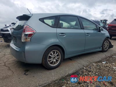 Trzecie zdjęcie samochodu z tyłu: 2015 TOYOTA PRIUS V TWO VIN:JTDZN3EU1FJ031332 - miniatura