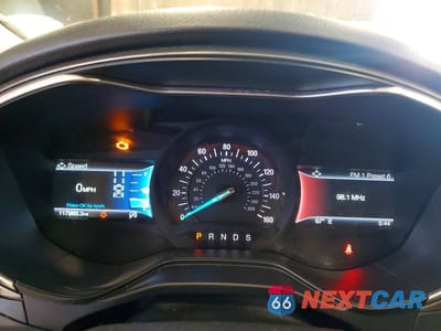Zdjęcie 9 z 12 samochodu: 2019 FORD FUSION SEL VIN:3FA6P0CD2KR110383 - miniatura
