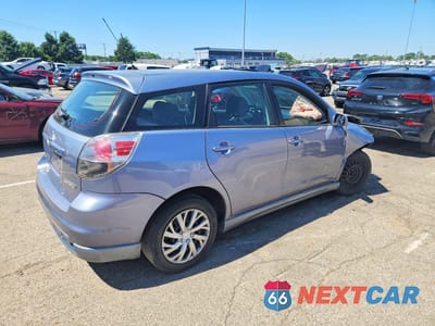 Trzecie zdjęcie samochodu z tyłu: 2007 TOYOTA MATRIX VIN:2T1KR32E17C630716 - miniatura
