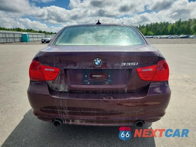 Zdjęcie 6 z 12 samochodu: 2009 BMW 335 XI VIN:WBAPL33599A404966 - miniatura