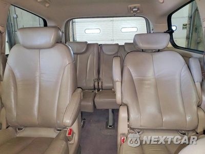 Zdjęcie 10 z 13 samochodu: 2010 KIA SEDONA LX VIN:KNDMG4C34A6348991 - miniatura