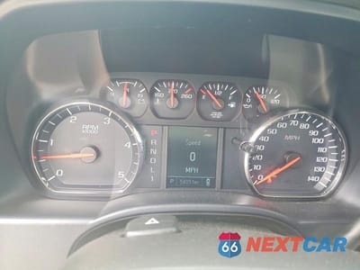 Zdjęcie 9 z 12 samochodu: 2018 GMC SIERRA K3500 VIN:1GT42VCY2JF113134 - miniatura