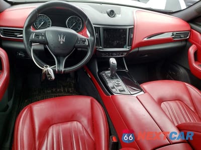 Zdjęcie 8 z 13 samochodu: 2021 MASERATI LEVANTE S VIN:ZN661YUAXMX364785 - miniatura