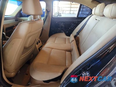 Zdjęcie 10 z 12 samochodu: 2006 BMW 330 I VIN:WBAVB33546KS36959 - miniatura